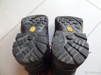 Kotníkové boty Weinbrenner vel. 38 vibram - 8