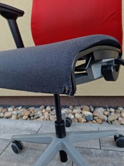 Steelcase think V1 /Kancelářská zidle @002 (OP 25.000) - 8