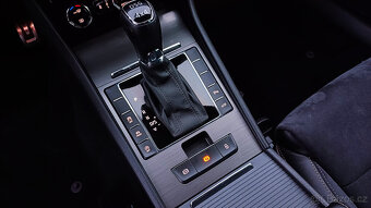 Superb combi 2.0TDI 4x4 140kW SCOUT-1.maj-koup.ČR-NEHAV-DPH- - 8