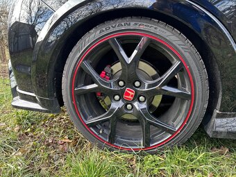 Honda Civic Type R GT 2.0 VTEC 228 kW (310 koní) - 8