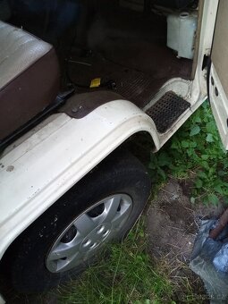 mitsubishi L 300 - 8
