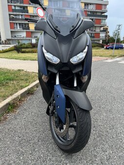 Yamaha X-Max 125 - 8