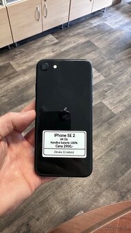 iPhone SE 2020 - 8