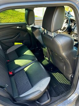 Ford Focus ST 184 kW - 8