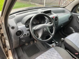Citroen Berlingo, 2.0 HDI 66 kW, Multispace - 8