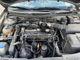 vw golf 4 1.9tdi 96kw asz variant 4motion pouze dily - 8