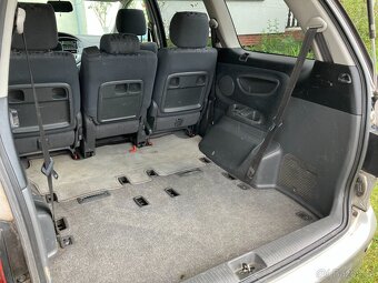 Toyota Previa s končící technickou D4D - 8