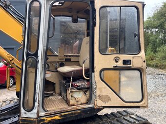 CATERPILLAR 307 SSR - 8