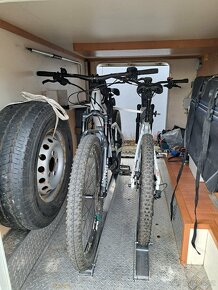 Obytný automobil Mercedes Sprinter automat - 8