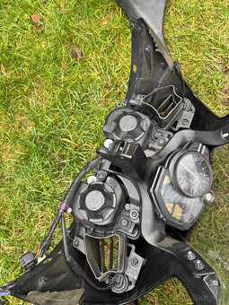 Sada plastu i s nadrzi na Yamaha R1 09-11 - 8