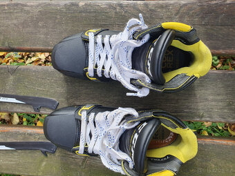 Brankarske brusle vel 9.5 / 45 CCM, True - 8