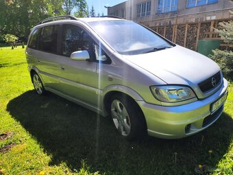 Opel Zafira A 2,2DTI se servisní historií 7míst - 8