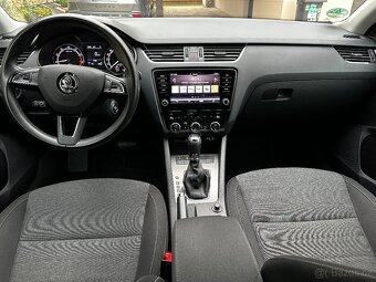 Škoda Octavia combi 1.5 TSI - 8