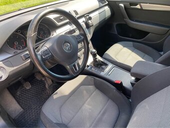VOLKSWAGEN PASSAT VARIANT 2,0 TDI 103 KW Kombi - 8