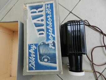DIAR - DĚTSKÝ PROJEKTOR - ÚSVD ČSSR 50 léta DIAX 3 - 8