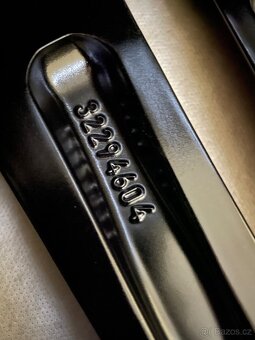 Original nový model alu Volvo XC90 r22 5x108 - 8