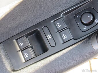 Volkswagen Passat 2.0TDi , 103 kW nafta, 2012 - 8