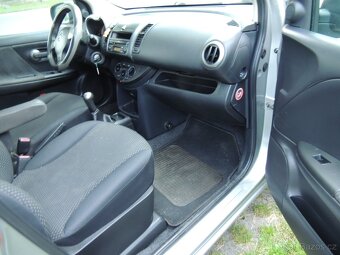 Nissan Note 1,5 DCi Klimatizace. 63 kW Původ ČR - 8