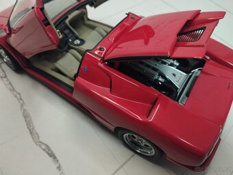 Lamborghini Diablo Roadster 1/18 Autoart - 8