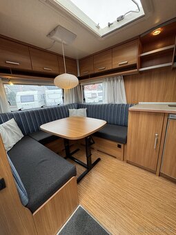 Knaus Sport 500 ~ Francouzská postel - 8