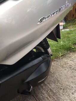 HONDA SILVER WING 600 - 8