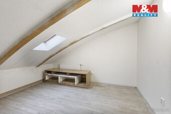 Prodej bytového domu s 10 byty a komercí, Hlinsko - 8