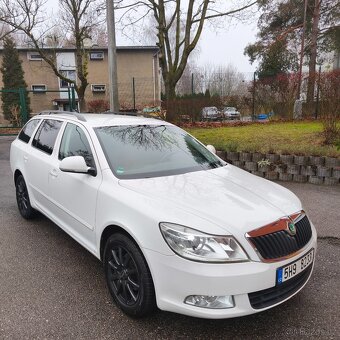 Škoda Octavia combi 1.6 TDI 77kw, poctivých 246tkm, rok 2011 - 8