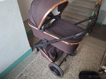 Kočárek Moon 2024 - 8