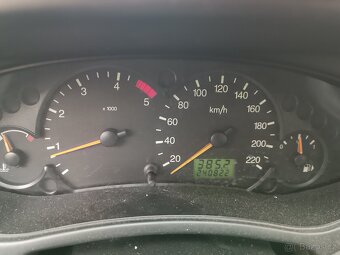 Ford Focus 1.8TDCi rv. 2003 - 8