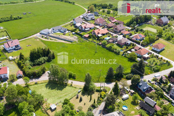 Prodej stavebního pozemku o velikosti 5.500m2 v obci Včeláko - 8