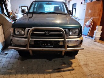Toyota Hilux 2,4 TD. 66kw r.v 2000 - 8