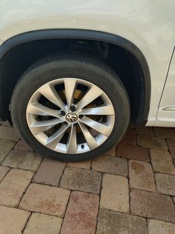 Volkswagen Tiguan R-Line 4x4 2.0 TDI 103 kW, DSG - 8