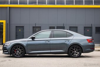 Škoda Superb 2.0 TDI SCR Sportline DSG - 8