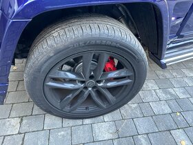 Mercedes-Benz Klasa G AMG 65 vyměnit za bagr, nasadit buldoz - 8