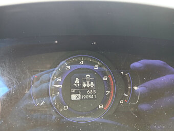 Honda Civic 1.4i Sport serviska - 8