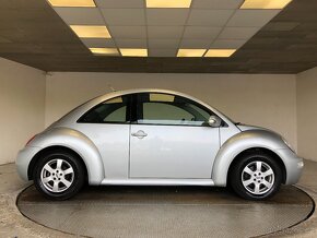 VOLKSWAGEN NEW BEETLE 1.6 MPI - 8