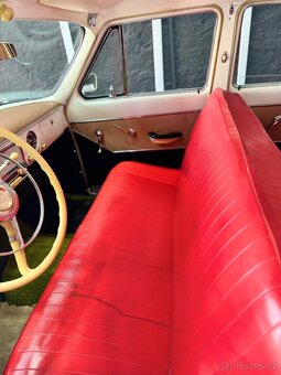 Prodám auto Volga Gaz 21 z roku 1970. Auto je v dobrém stavu - 8
