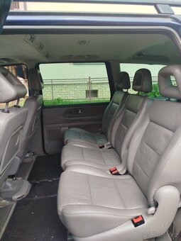 Volkswagen Sharan - 8
