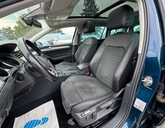 VW Passat Variant 2.0TDI R-Line Elegance - 8