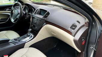 Opel Insignia 2,8 V6 Turbo - 8