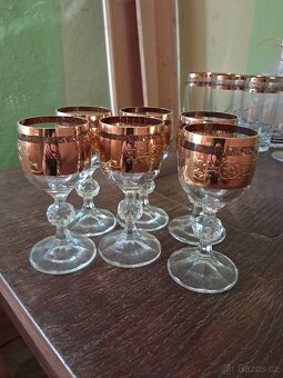 Staré skleničky, hrnečky, sklo - 8