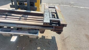 Zvedací zařízení - 8