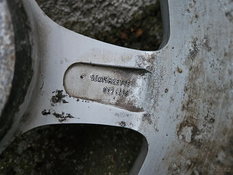 Škoda Octavia 1 ALU kola R15 - 8