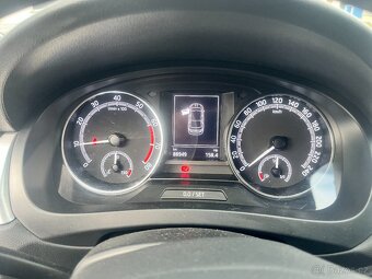 RAPID 1.0TSI  81KW - 8