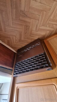 Karavan Hobby de luxe 420 - 8
