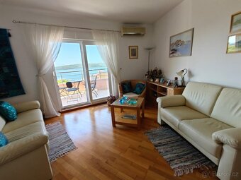 Plně zařízený apartmán jen 100 m od moře – Trogir, 240.000 € - 8