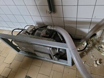 Vakuovací balicí stroj Variovac Optimus 890 - 8