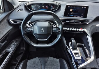 PEUGEOT 5008 96KW AUTOMAT TAŽNÉ ZAŘ. 7 MÍST SERVIS PEUGEOT - 8