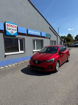 Renault Clio - 8