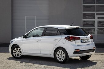 Hyundai i20 1.2i Comfort - 8